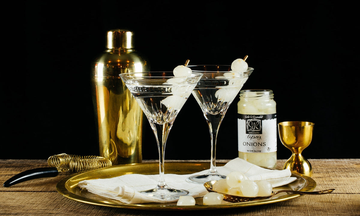 Dry Gibson martini with Vermouth Tipsy Onions